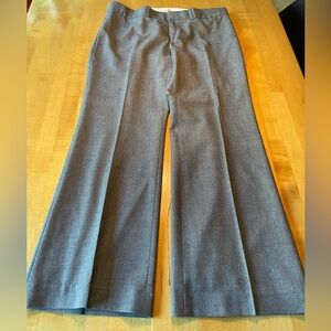 Banana Republic greywool trouser size 10 petite. Fully lined.